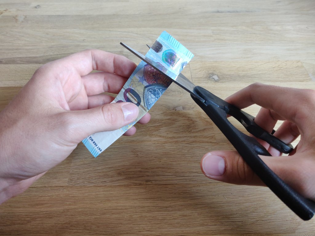 Pen magic trick preparation 2