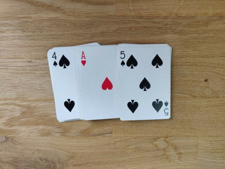 The 3 piles card trick explained Easy magic trick tutorial